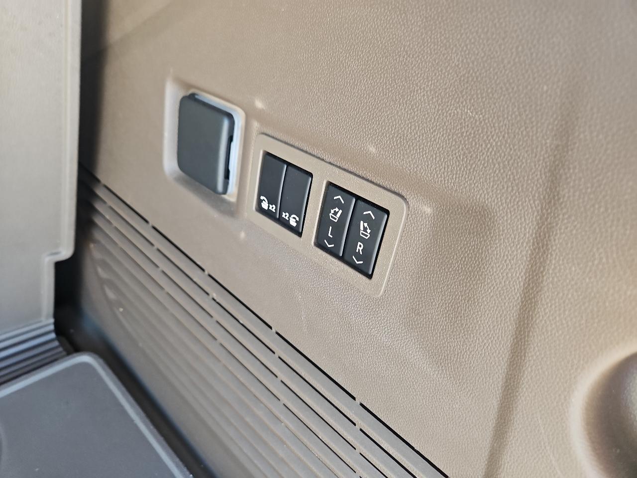 GMC Yukon 4WD 4dr Denali 2023