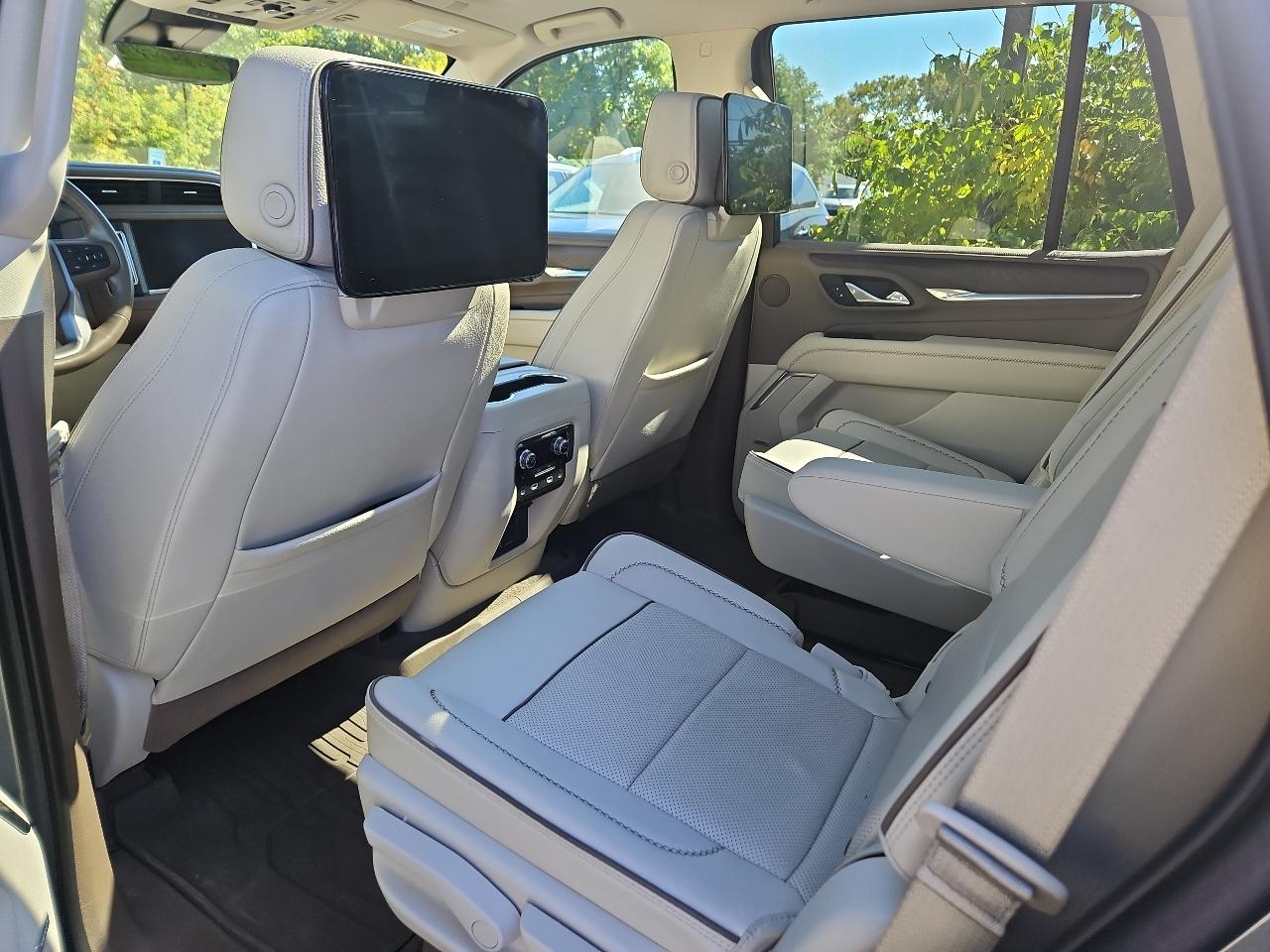 GMC Yukon 4WD 4dr Denali 2023