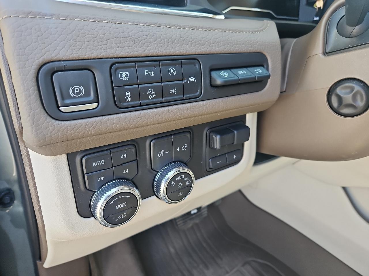 GMC Yukon 4WD 4dr Denali 2023