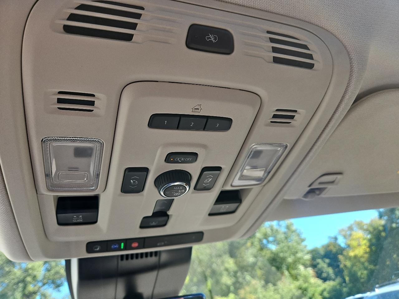 GMC Yukon 4WD 4dr Denali 2023