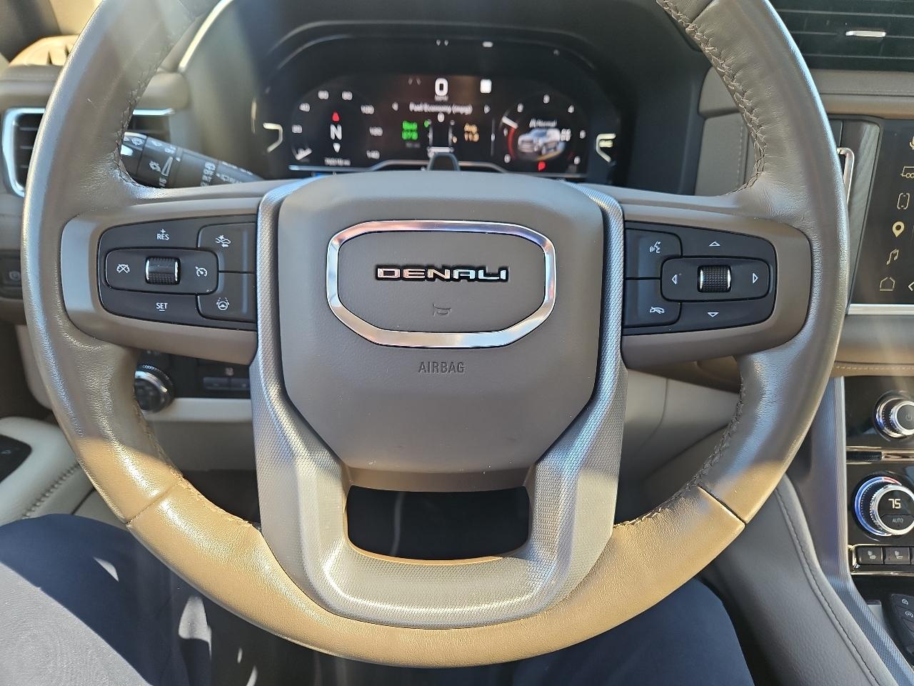 GMC Yukon 4WD 4dr Denali 2023