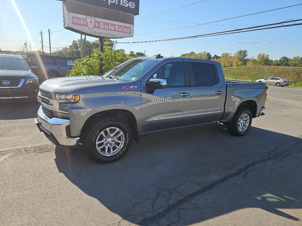 Chevrolet Silverado 1500 4WD Crew Cab 147" LT 2019