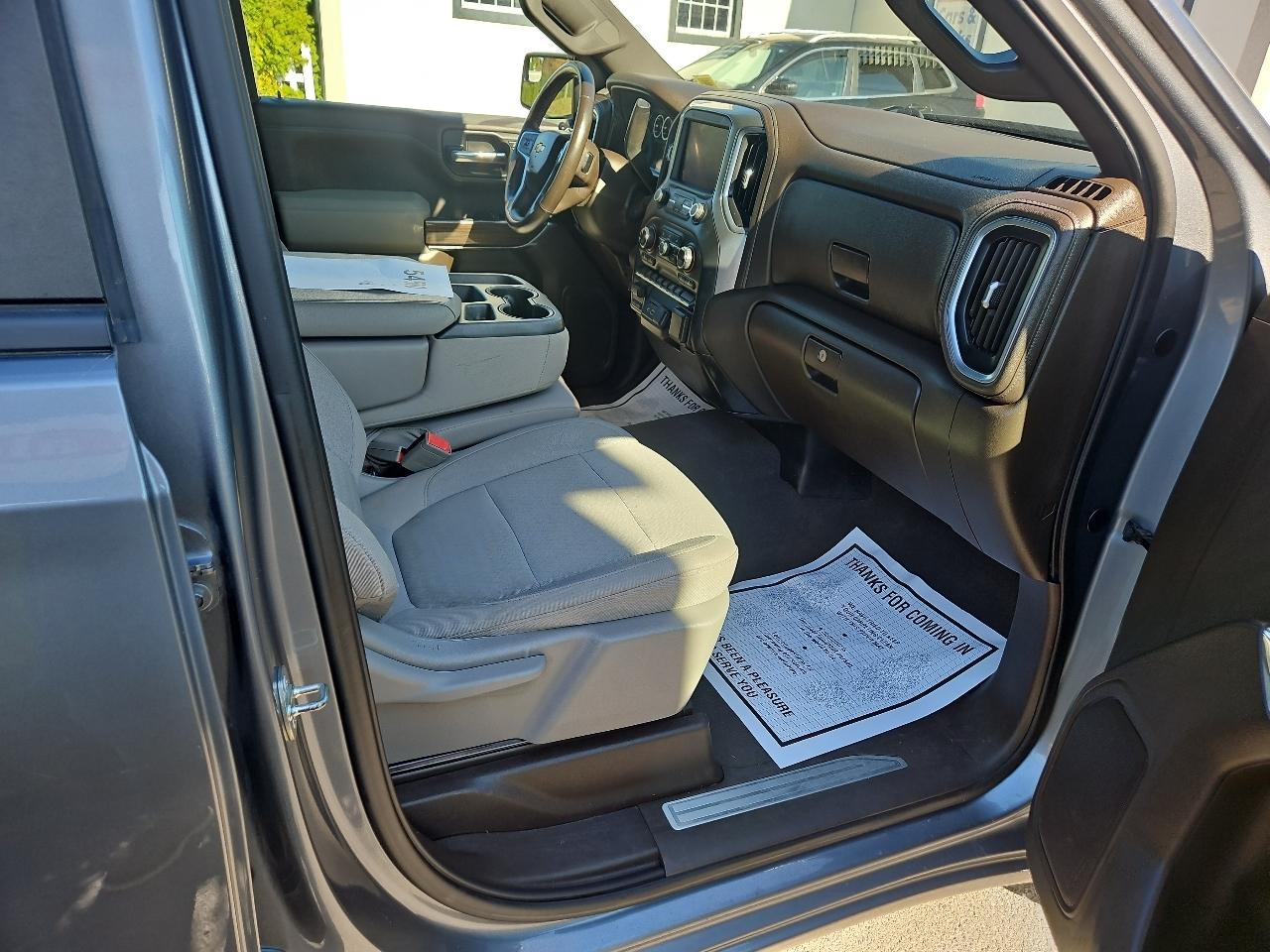 Chevrolet Silverado 1500 4WD Crew Cab 147" LT 2019