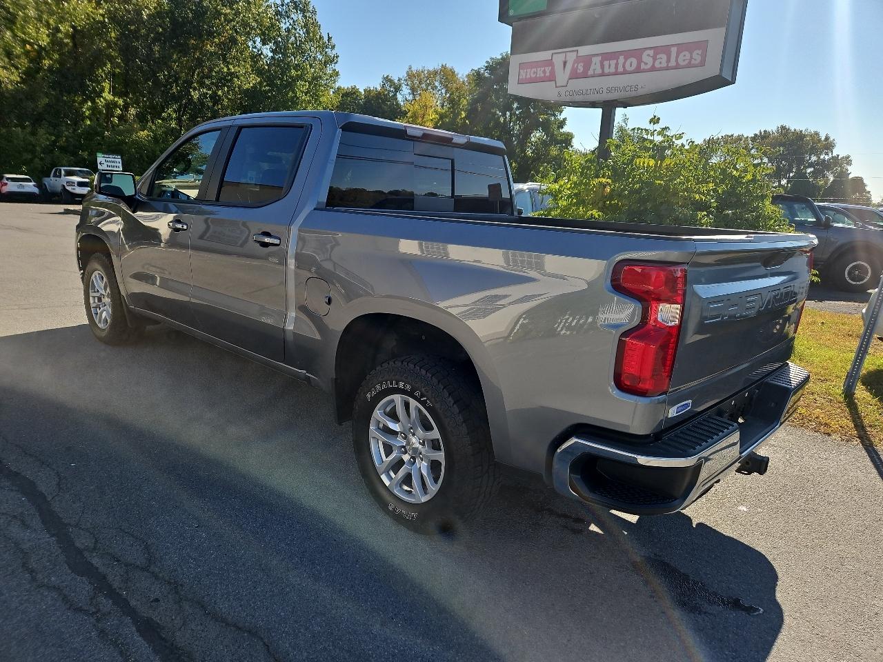 Chevrolet Silverado 1500 4WD Crew Cab 147" LT 2019
