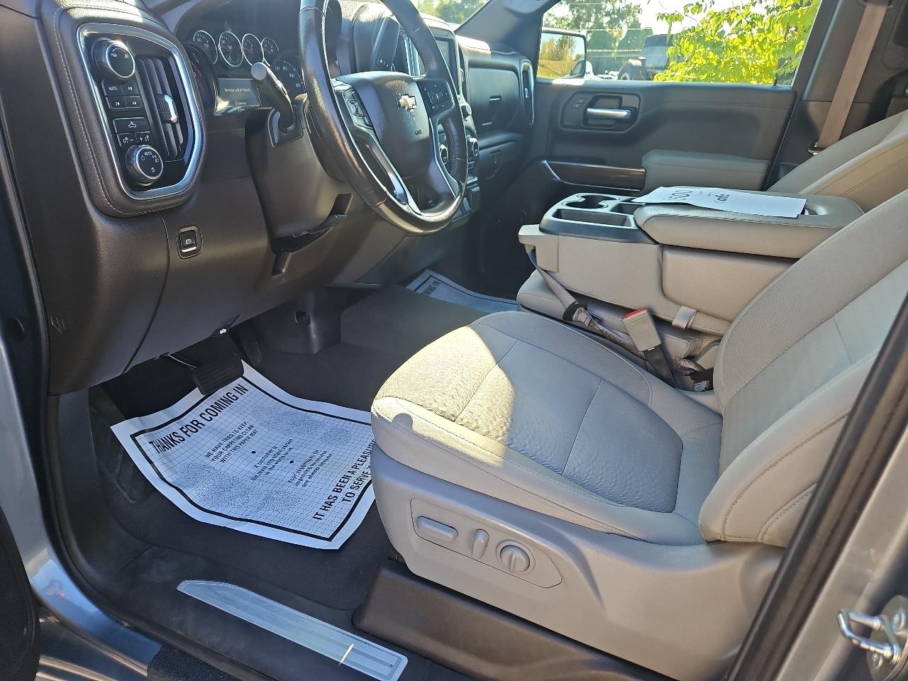 Chevrolet Silverado 1500 4WD Crew Cab 147" LT 2019