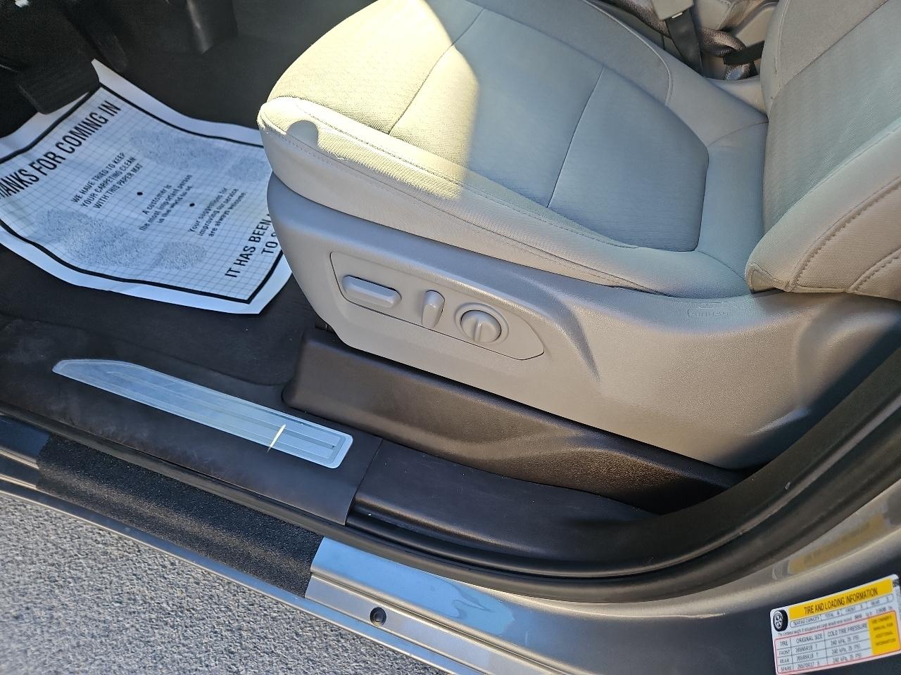 Chevrolet Silverado 1500 4WD Crew Cab 147" LT 2019