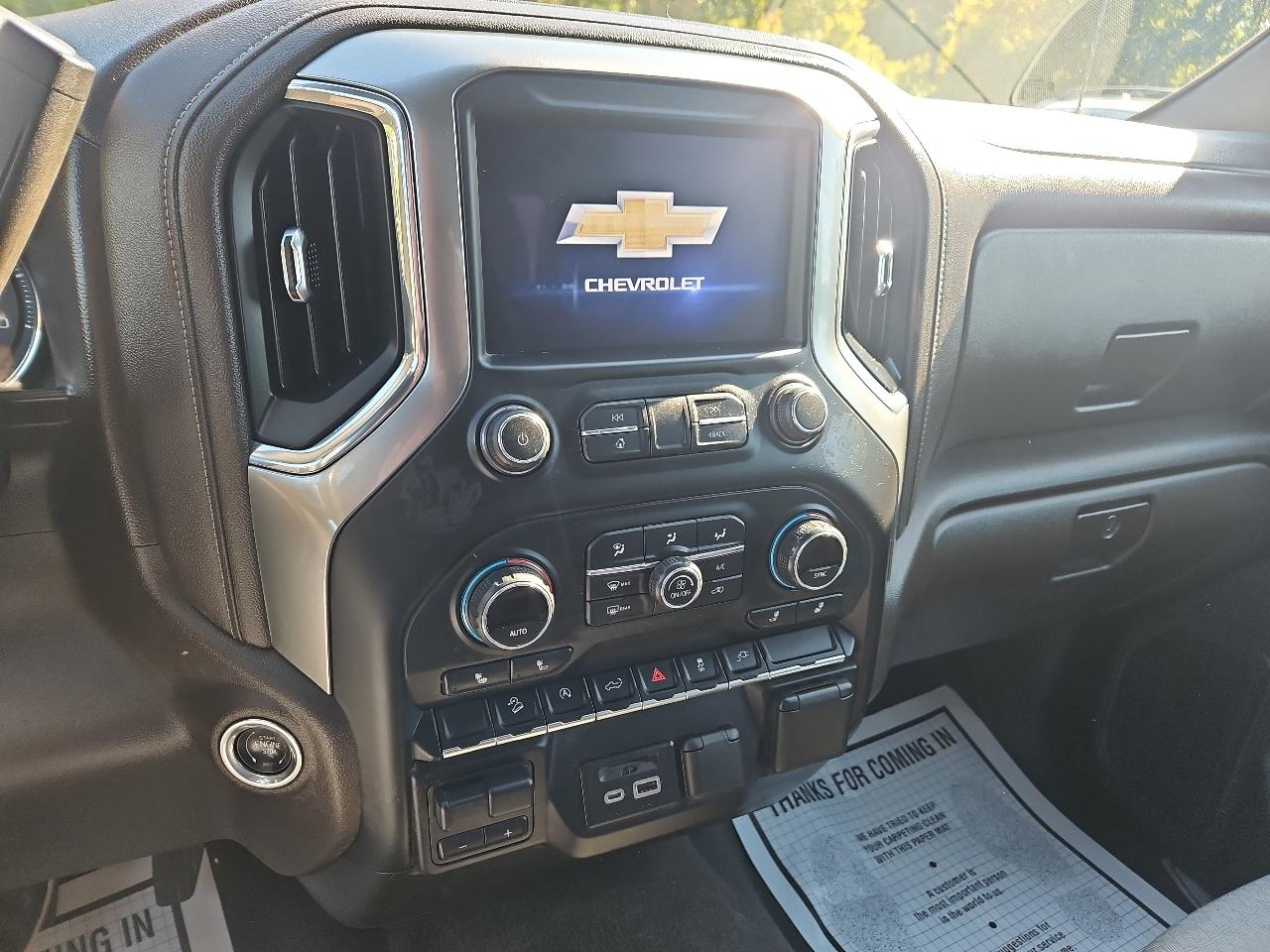 Chevrolet Silverado 1500 4WD Crew Cab 147" LT 2019