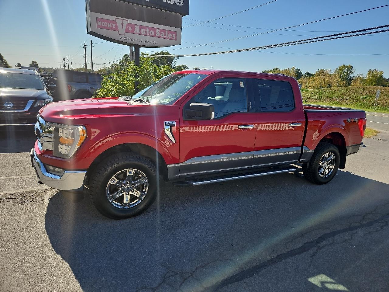 Ford F-150 XLT 4WD SuperCrew 5.5' Box 2022