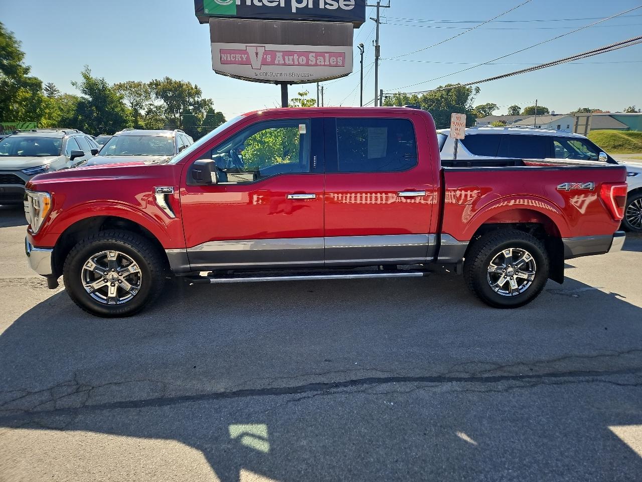 Ford F-150 XLT 4WD SuperCrew 5.5' Box 2022