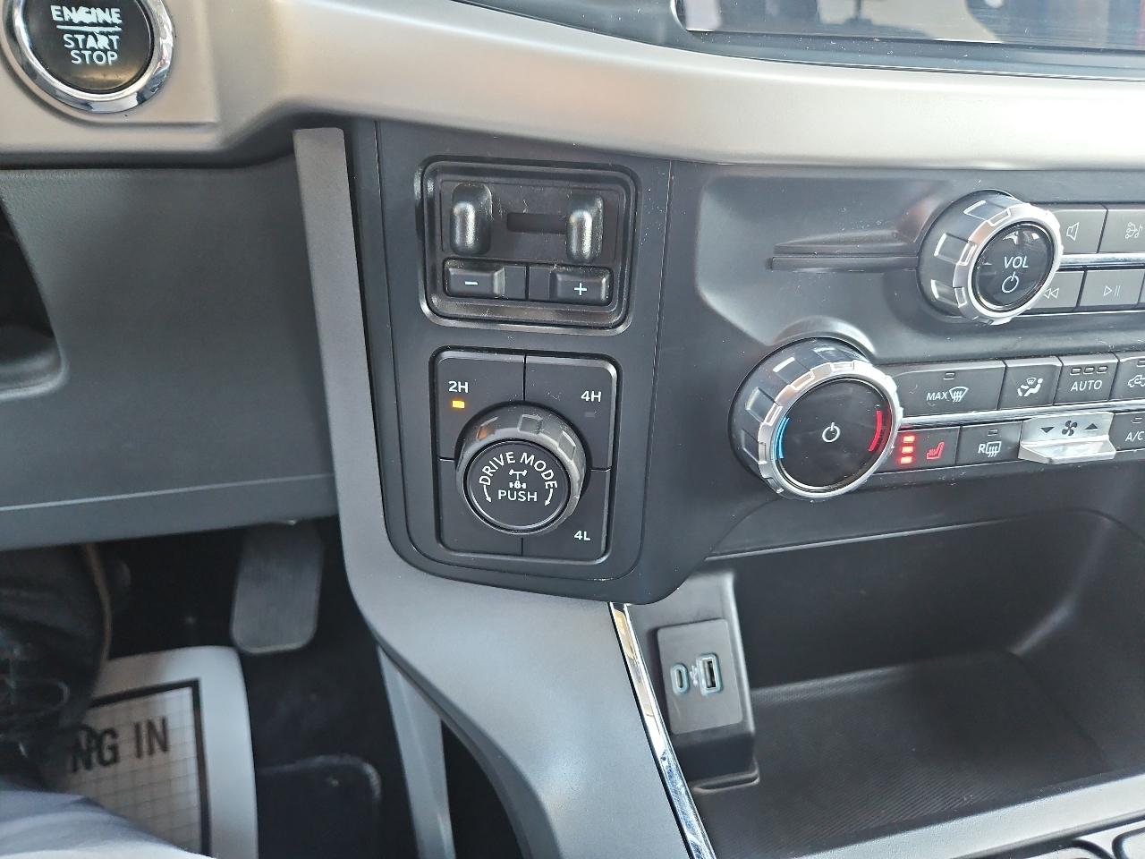 Ford F-150 XLT 4WD SuperCrew 5.5' Box 2022