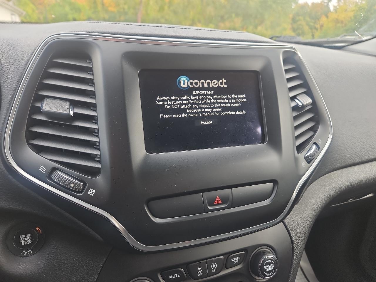 Jeep Cherokee Latitude Plus 4x4 2019