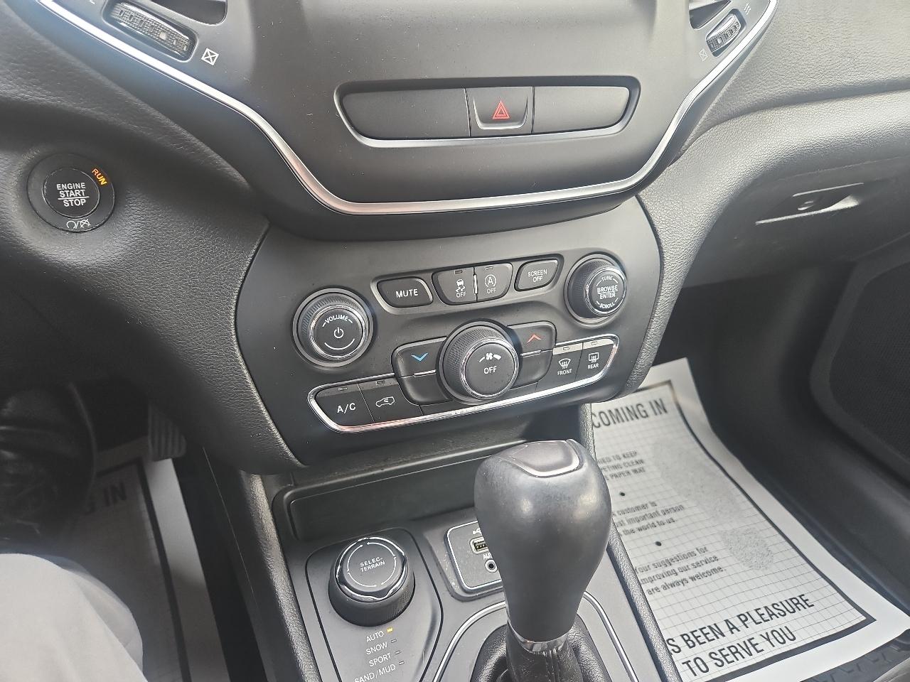 Jeep Cherokee Latitude Plus 4x4 2019