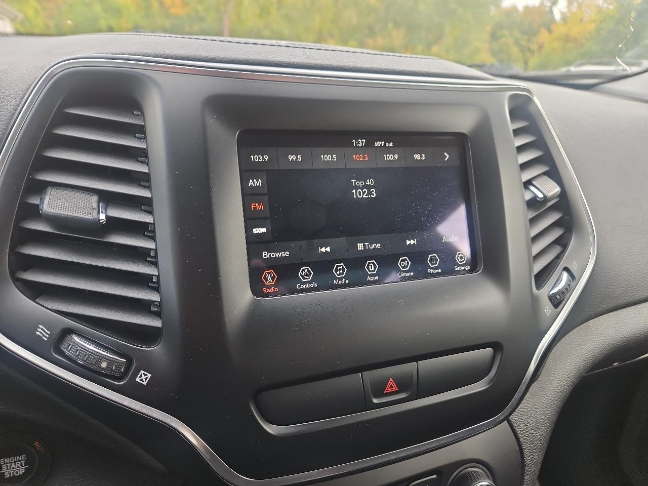 Jeep Cherokee Latitude Plus 4x4 2019