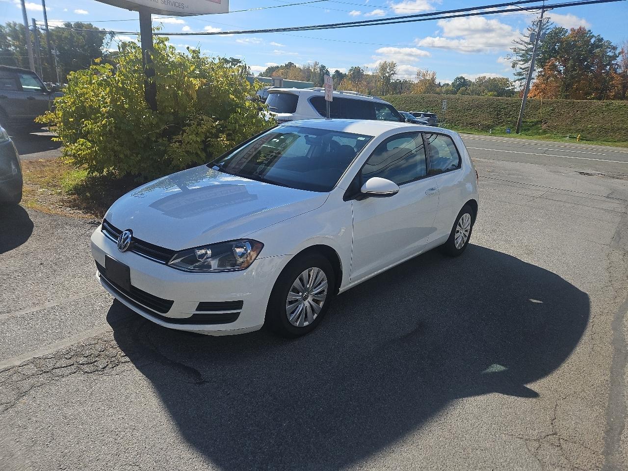 Volkswagen Golf 2dr HB Man Launch Edition *Ltd Avail* 2015