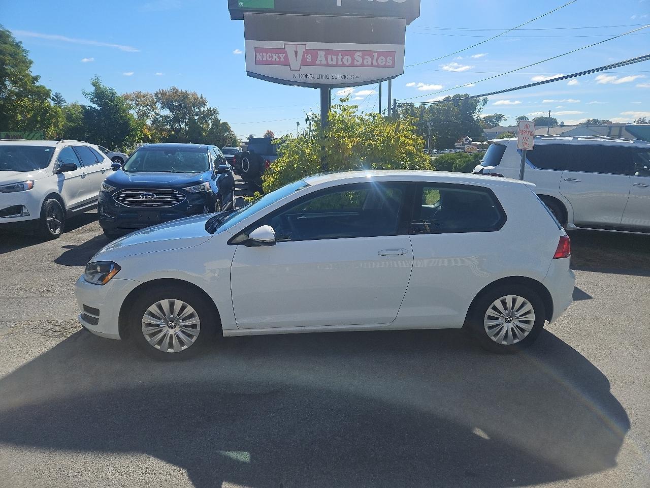 Volkswagen Golf 2dr HB Man Launch Edition *Ltd Avail* 2015