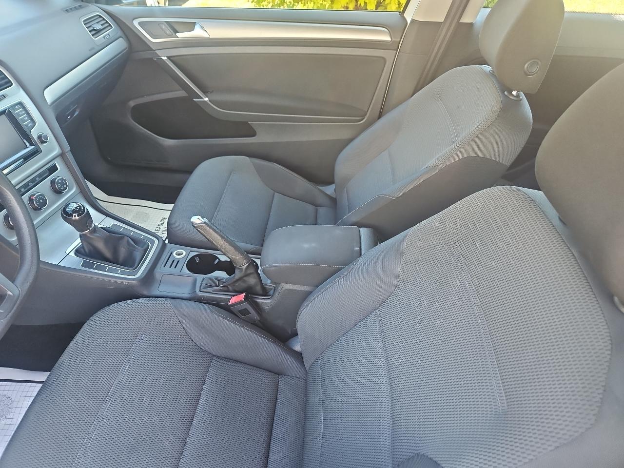 Volkswagen Golf 2dr HB Man Launch Edition *Ltd Avail* 2015