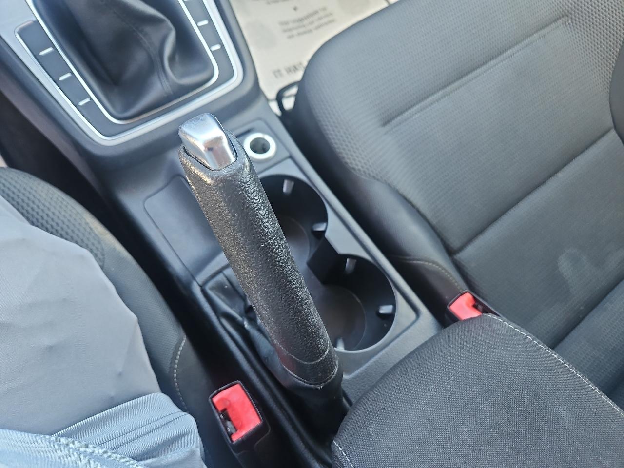 Volkswagen Golf 2dr HB Man Launch Edition *Ltd Avail* 2015