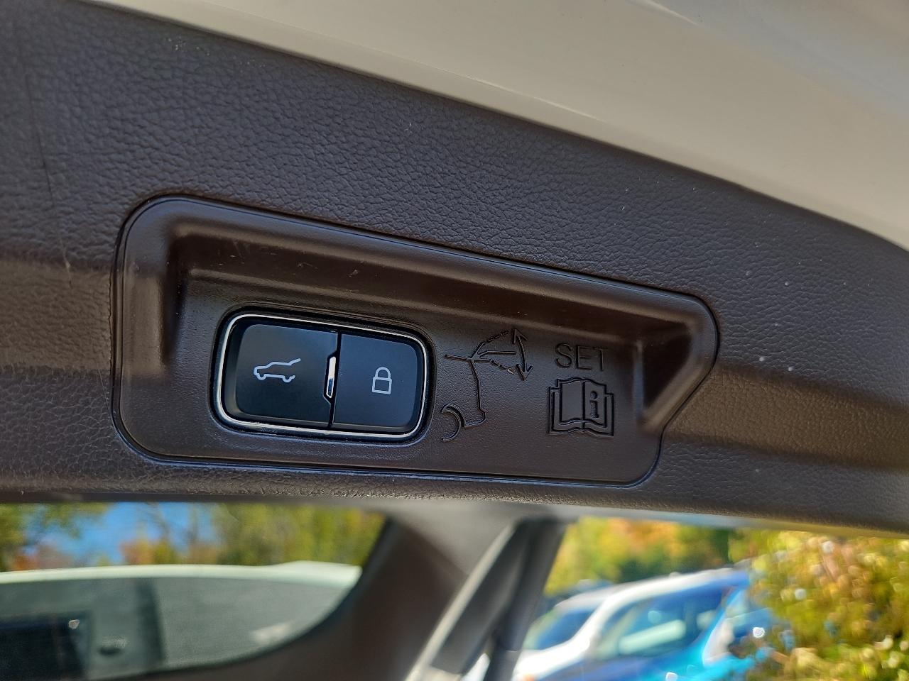 Ford Explorer King Ranch 4WD 2022