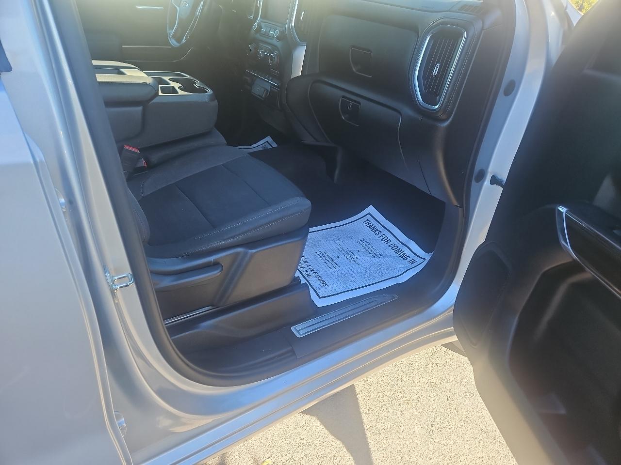 Chevrolet Silverado 1500 4WD Crew Cab 147" LT w/1LT 2021