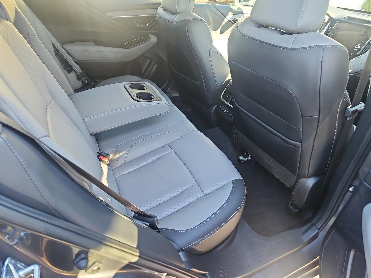 Subaru Outback Limited XT CVT 2021