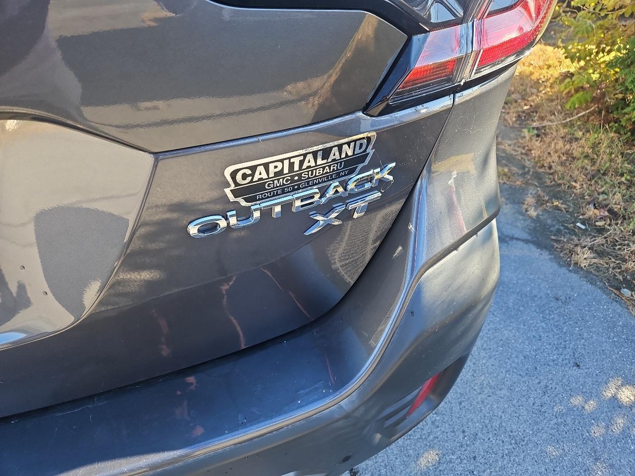Subaru Outback Limited XT CVT 2021