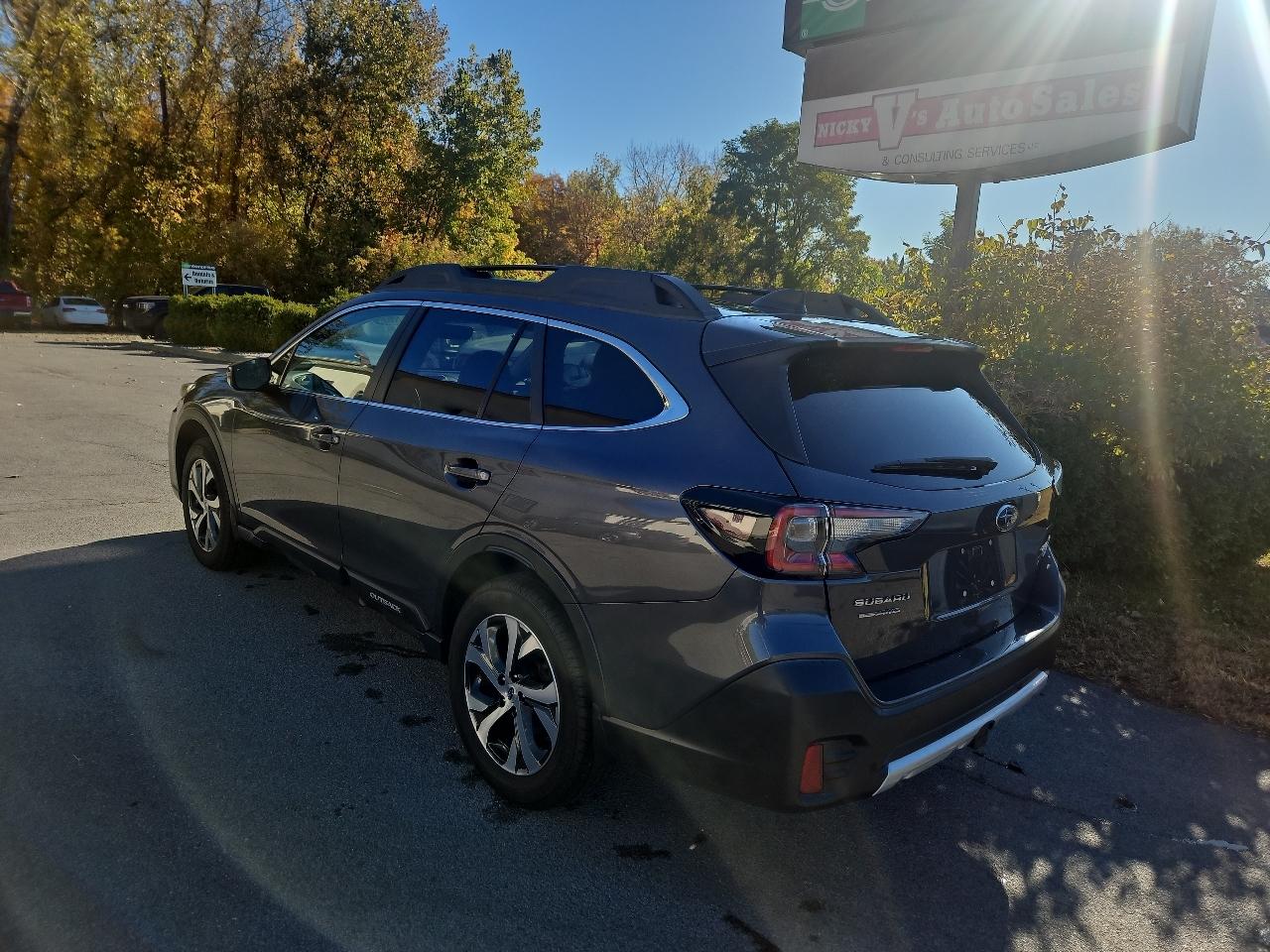 Subaru Outback Limited XT CVT 2021