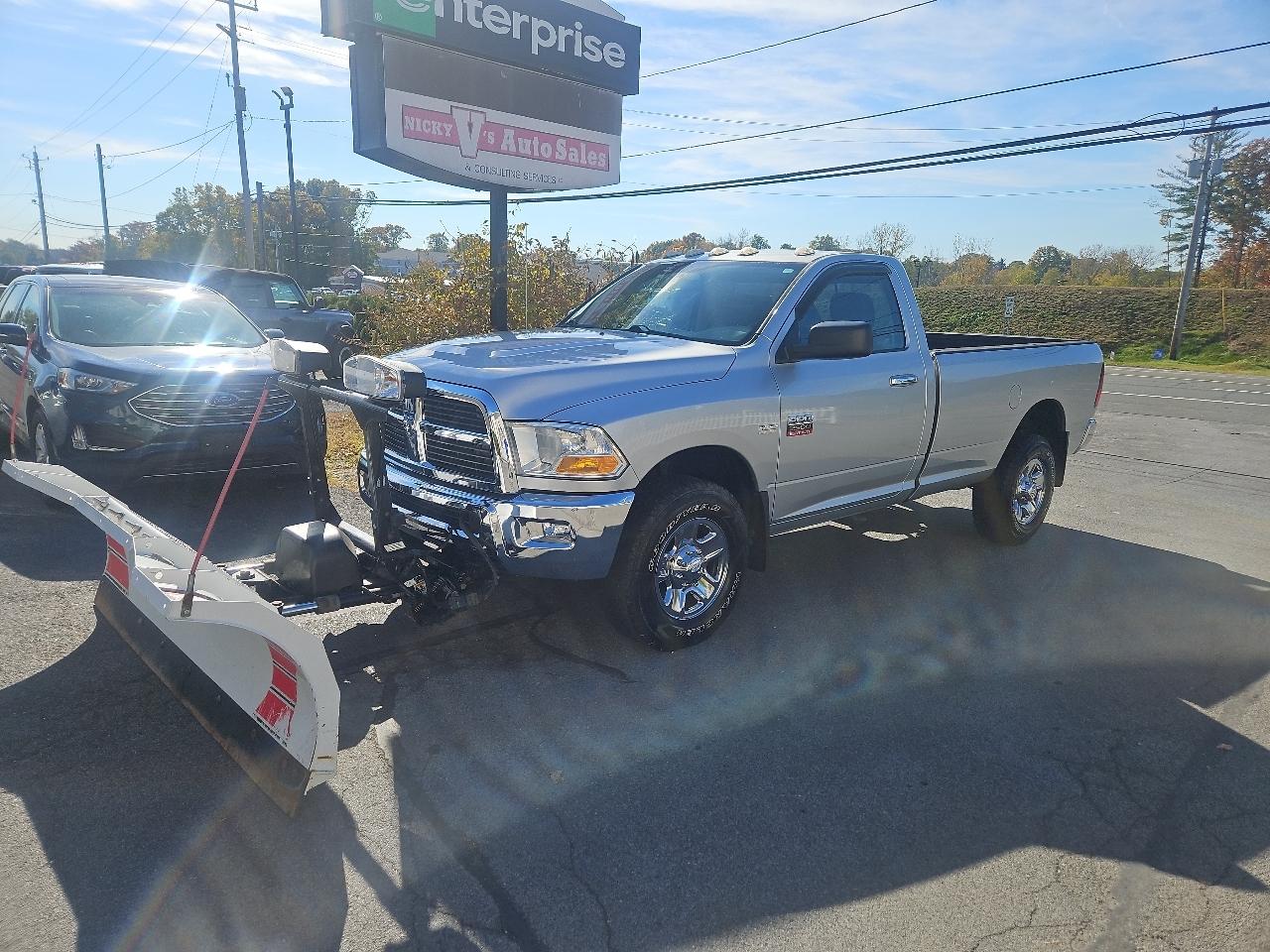 RAM 2500 4WD Reg Cab 140.5" SLT 2012