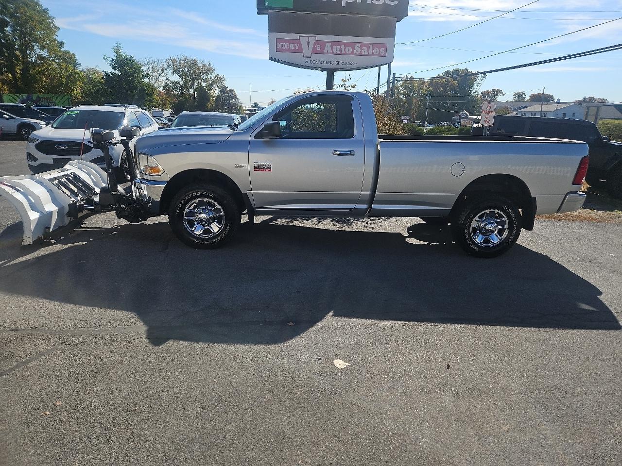 RAM 2500 4WD Reg Cab 140.5" SLT 2012