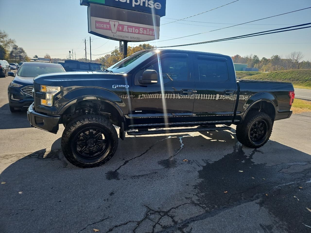 Ford F-150 4WD SuperCrew 145" XLT 2016