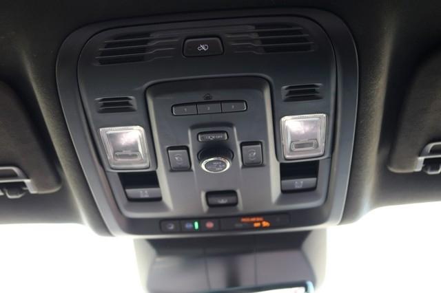 Cadillac Escalade 2WD 4dr Sport Platinum 2021