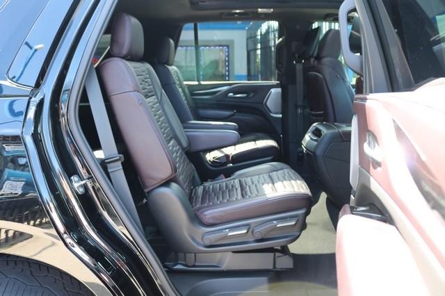 Cadillac Escalade 2WD 4dr Sport Platinum 2021
