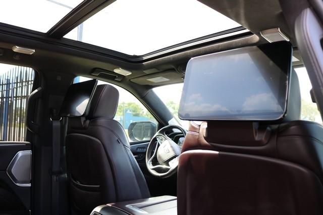 Cadillac Escalade 2WD 4dr Sport Platinum 2021