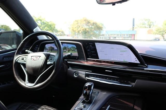 Cadillac Escalade 2WD 4dr Sport Platinum 2021