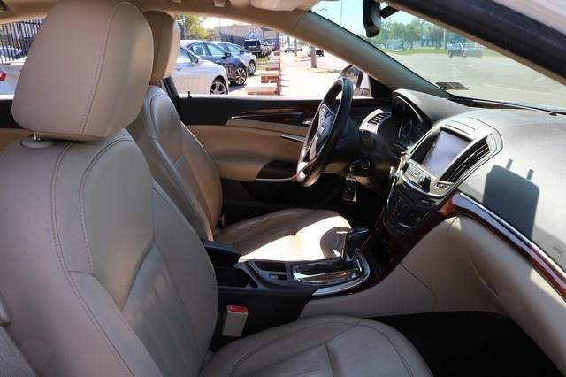 Buick Regal 4dr Sdn Turbo FWD 2015