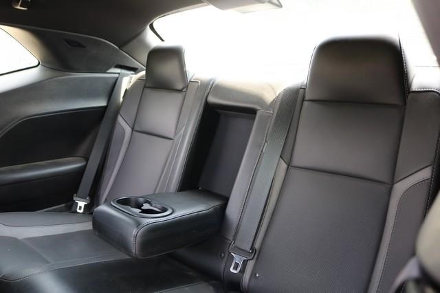 Dodge Challenger R/T Plus Coupe 2017