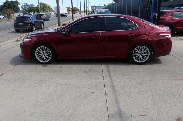 Toyota Camry LE Auto (Natl) 2018