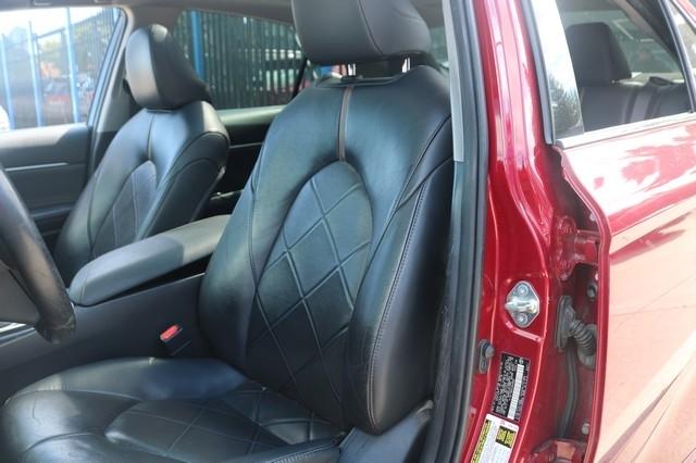 Toyota Camry LE Auto (Natl) 2018