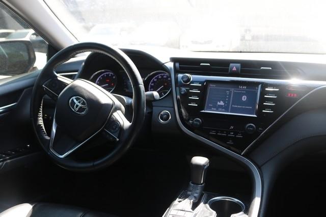 Toyota Camry LE Auto (Natl) 2018