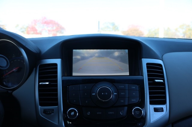 Chevrolet Cruze Limited 4dr Sdn Auto LT w/1LT 2016 Chevrolet Cruze Limited 4dr Sdn Auto LT w/1LT 2016