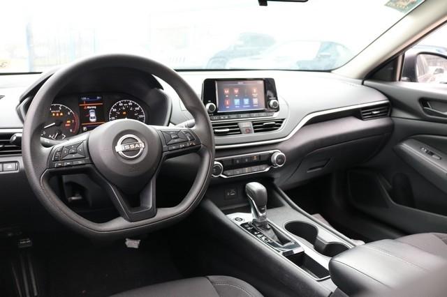 Nissan Altima 2.5 S Sedan 2024