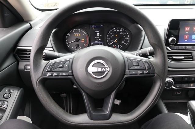 Nissan Altima 2.5 S Sedan 2024