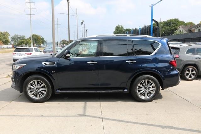 Infiniti QX80 LUXE AWD 2019