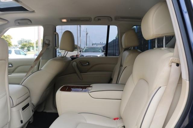 Infiniti QX80 LUXE AWD 2019