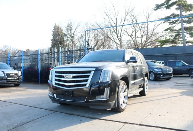 Cadillac Escalade 4WD 4dr Luxury 2019