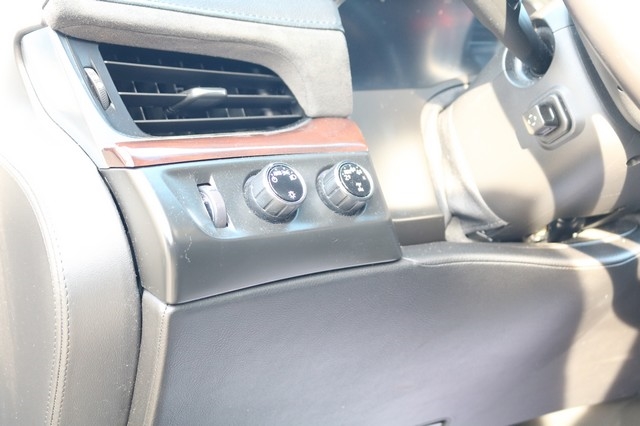 Cadillac Escalade 4WD 4dr Luxury 2019