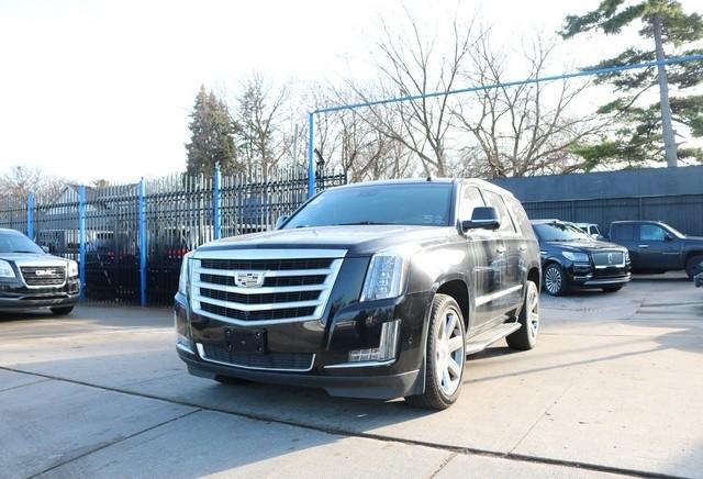 Cadillac Escalade 4WD 4dr Luxury 2019