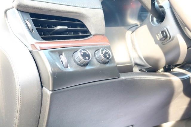 Cadillac Escalade 4WD 4dr Luxury 2019