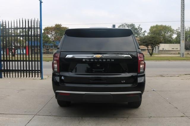 Chevrolet Suburban 4WD 4dr LT 2022