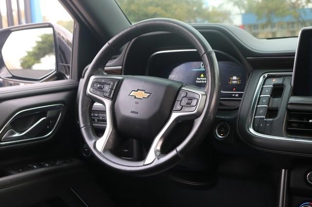 Chevrolet Suburban 4WD 4dr LT 2022