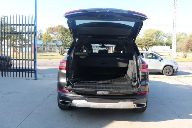 BMW X5 xDrive40i Sports Activity Vehicle 2020